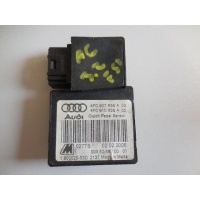 audi a6 датчик педалей 4f0907658a