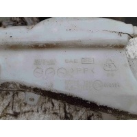 Бачок омывателя Mitsubishi Pajero 2008 HLC-37055