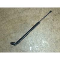 Амортизатор крышки багажника правая Mazda CX-7 2007-2012 2007 EG21-62-620B