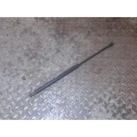 Амортизатор крышки багажника Land Rover Discovery 3 2004-2009 2006 BHE780060