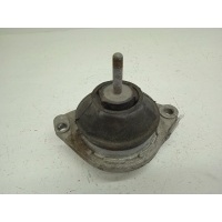 Подушка крепления двигателя Audi 80(B4) 1993 8A0199382