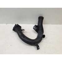 Патрубок воздушного фильтра Toyota Rav4 40 2013-2018 17751-28060