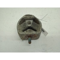 Подушка крепления КПП Audi A4(B5) 1999 8D0399151H