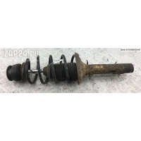 Стойка подвески передняя правая  Volkswagen Golf-4 1997