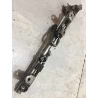 Рейка топливная (рампа) Volkswagen Passat B5 1996-2005 058133681