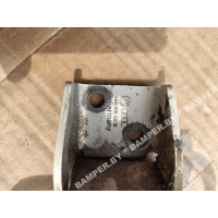 Петля двери передней правой Audi 100 C4 1994 4a0831412d