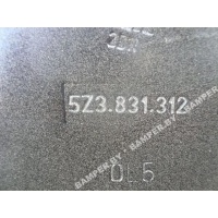 Дверь передняя правая 2007 5Z3831321