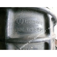 Патрубок воздушного фильтра Audi S6 2003 3B0129615M