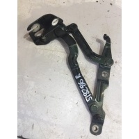 Петля двери/крышки багажника правая Volkswagen Passat B5 1996-2005 8D5827302A