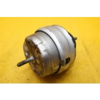 Подушка двигателя a6 c5 1.8 т 8d0199382l