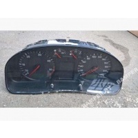 Щиток приборов (приборная панель) Volkswagen Passat B5 1998 3B1919880C