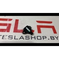 датчик удара передний Tesla Model S 2014 1005275-00-A