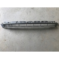 Решётка бампера центральная audi a5 s5 8w6807683a fuq