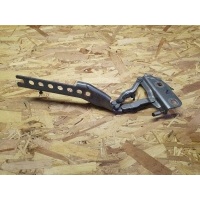 Петля капота левая Audi A8 D3/4E 2007 4E0823301G