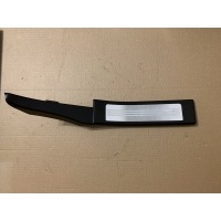 Накладка на порог внутренняя задняя левая Jaguar XF X250 2010 8X23-F13245-A,C2Z3234LEG