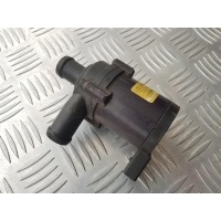 Помпа Volkswagen Touareg 2005 7L0965561