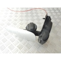 Лючок топливного бака Audi Q7 2010 4L0010508