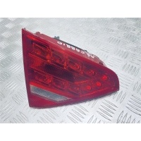 Фонарь крышки багажника левый 8T 2009 8T0945093A