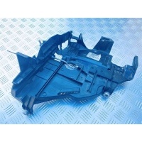 Крепление фары левой Volkswagen Touareg 2005 7L6941613C