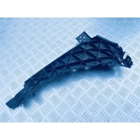 Кронштейн переднего бампера Audi Q7 2010 4L0807283B