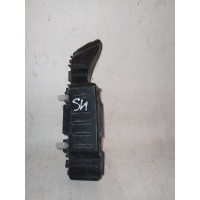 Кронштейн заднего бампера Hyundai Solaris 1 2013 865131R000