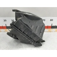 Корпус воздушного фильтра 2000-2006 2003 078133835DK,06C133837J