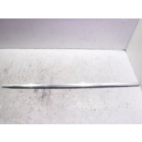 Молдинг стекла двери задней левой Mercedes W222 S 2013- A2226903306