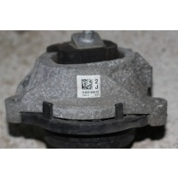 подушка крепления двигателя правая BMW 3 серия F30/F31/F34 2013 6855456