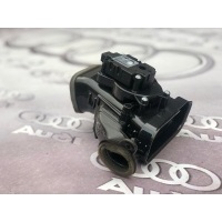 дефлектор обдува салона Audi S8 D4 2013 4H1819354B
