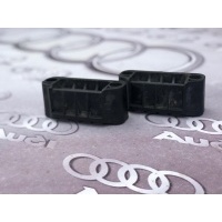 опора под домкрат (поддомкратная подушка) задняя Audi Q7 4M 2018 4M0802845C