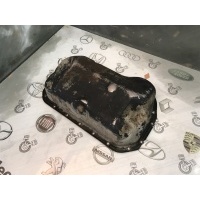 Поддон Volkswagen Passat B3 1988 051103601
