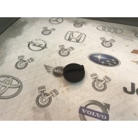 Крышка маслозаливной горловины Toyota Corolla Verso ZNR11L 12180-21010
