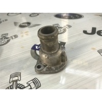 Патрубок системы охлаждения Volkswagen Golf 19E 1983 026121144E