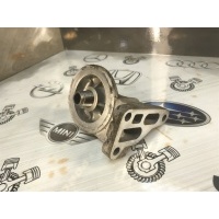 Крепление масляного фильтра Volkswagen Passat 1G 1983 053115417A