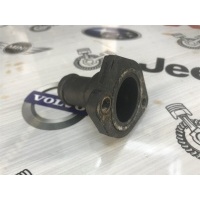 Патрубок системы охлаждения Audi 80 89/B3 026121144E