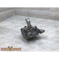 Насос масляный Volkswagen Jetta 2012 03C115105AB
