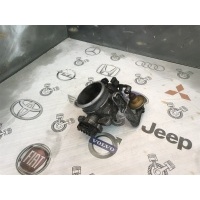 Заслонка дроссельная Volkswagen Passat B3 1988 037133061AP