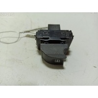 Кнопка стеклоподъемника Перед. Левая Renault Megane III (2008-2016) 2011 809600018R