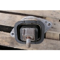 Подушка двигатель range rover 3.6 v8