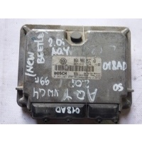 Блок управления двигателем Volkswagen Golf 2000 06a906018ad