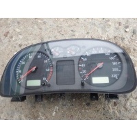 Щиток приборов (приборная панель) Volkswagen Golf 2002 1j0919861