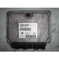 Блок управления двигателем Skoda Octavia 1998 032906014e