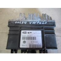 Блок управления двигателем Volkswagen Polo 1996 032906030e