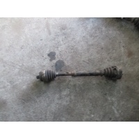 Полуось передняя правая (приводной вал, ШРУС) Audi A4 1996 8d0407272aq
