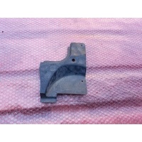 защита днища правая Volkswagen Passat B6 2005 3C0 825 272