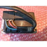 сопротивление печки Audi A8 D2/4D 2001 4D0 820 521 A