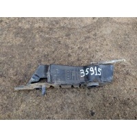 Направляющая переднего бампера правая Audi A4 2011 8K0807284