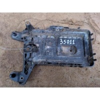 Полка аккумулятора Skoda Octavia 2006 1K0915333D
