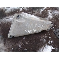 Кронштейн двигателя левый Audi A6 2000 4B3199307D