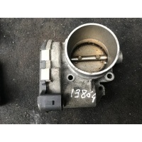 Заслонка дроссельная Volkswagen Passat 2002 06B133062B